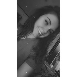 Meet your Posher, Ashleigh